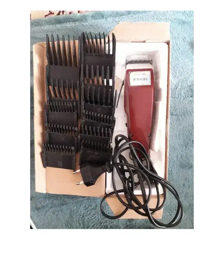 ماشین موزر آلمانی اصل درحد آک با وسایل کامل|لوازم نظافت|پردیس, فاز ۸|دیوار