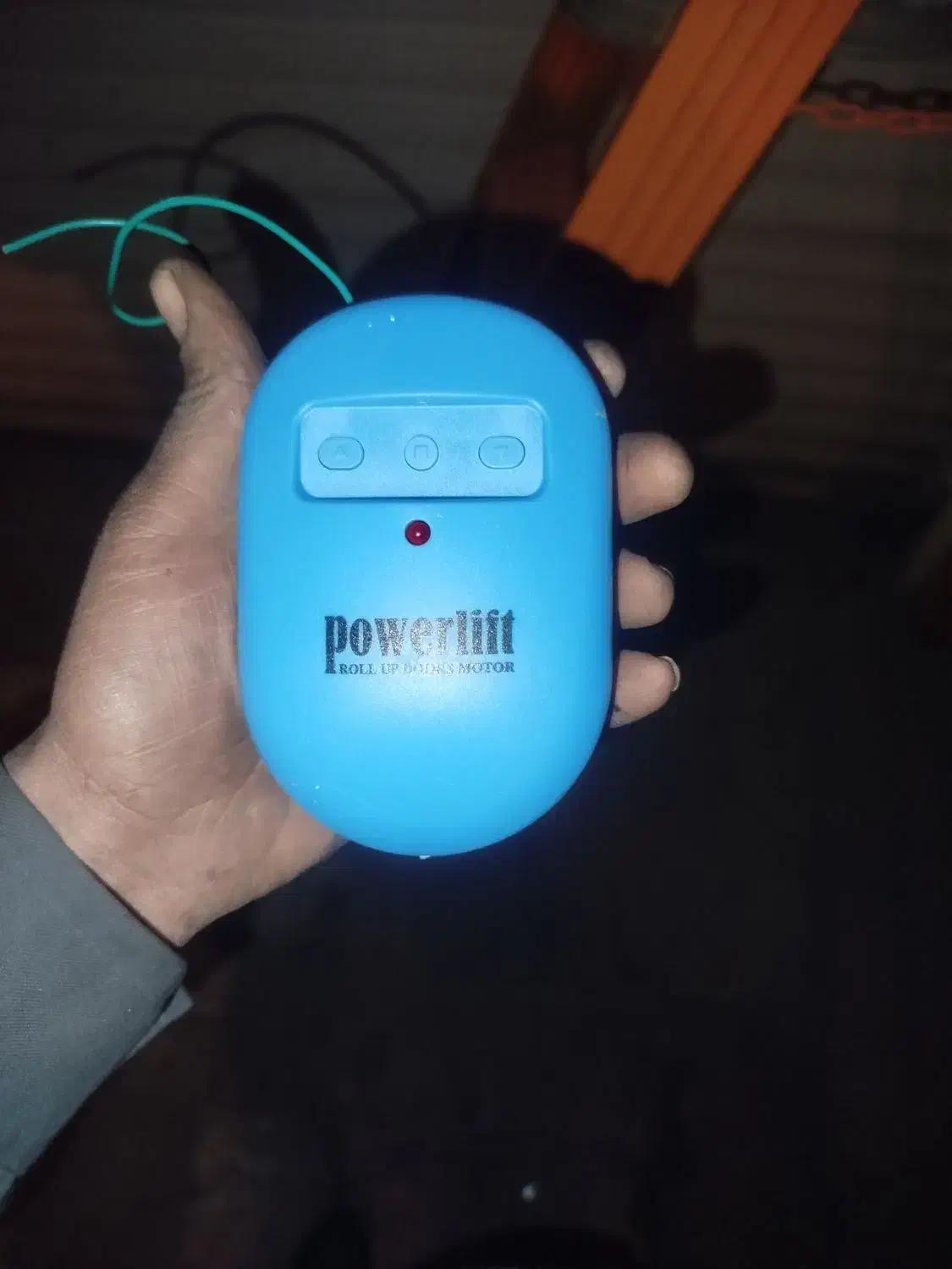 درب برقی از صفر تا صد با تامین قطعات و نصب حرفه‌ای|خدمات پیشه و مهارت|شیراز, مسلم|دیوار