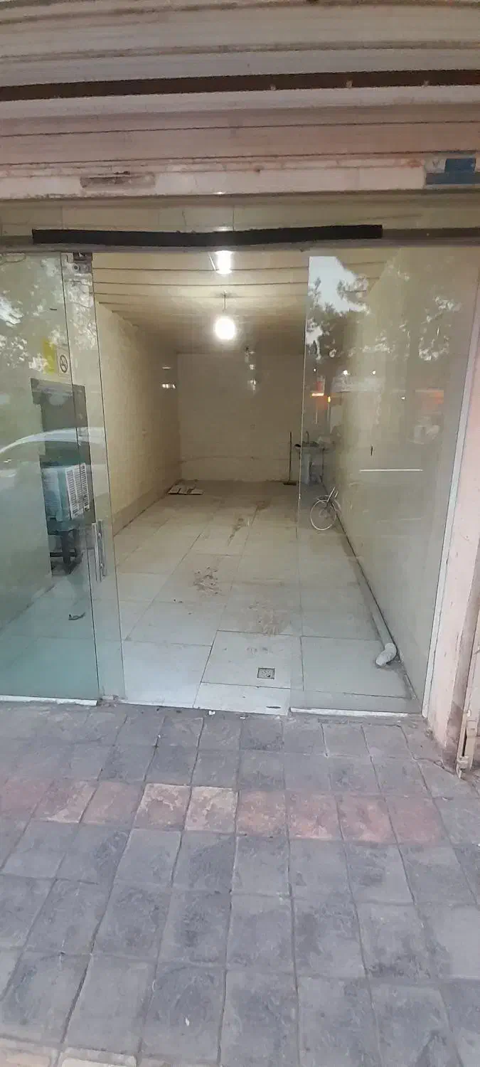 مغازه خیابان شریعتی غربی|اجارهٔ مغازه و غرفه|رفسنجان, |دیوار