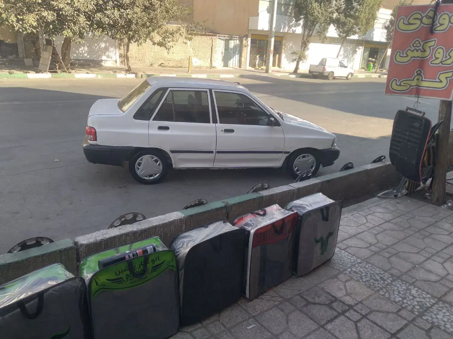 پراید مدل ۸۲ سالم تمیز|خودرو سواری و وانت|قرچک, شهرک گلها|دیوار