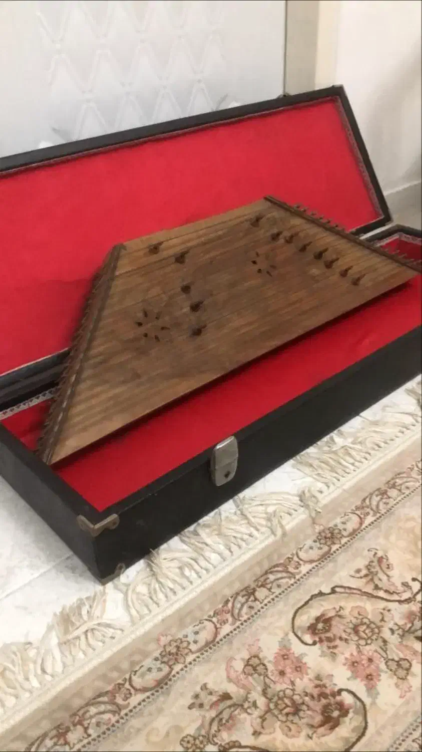 سنتور دومهر و باکس|سازهای سنتی|فردیس, شهرک وحدت|دیوار