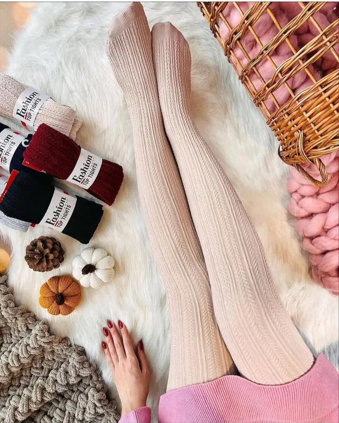 جوراب شلواری|لباس|اشتهارد, |دیوار