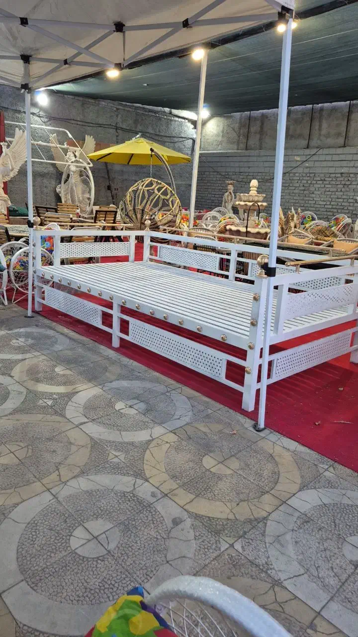 تخت سنتی صنعتی تمام فلز|صندلی و نیمکت|زنجان, |دیوار