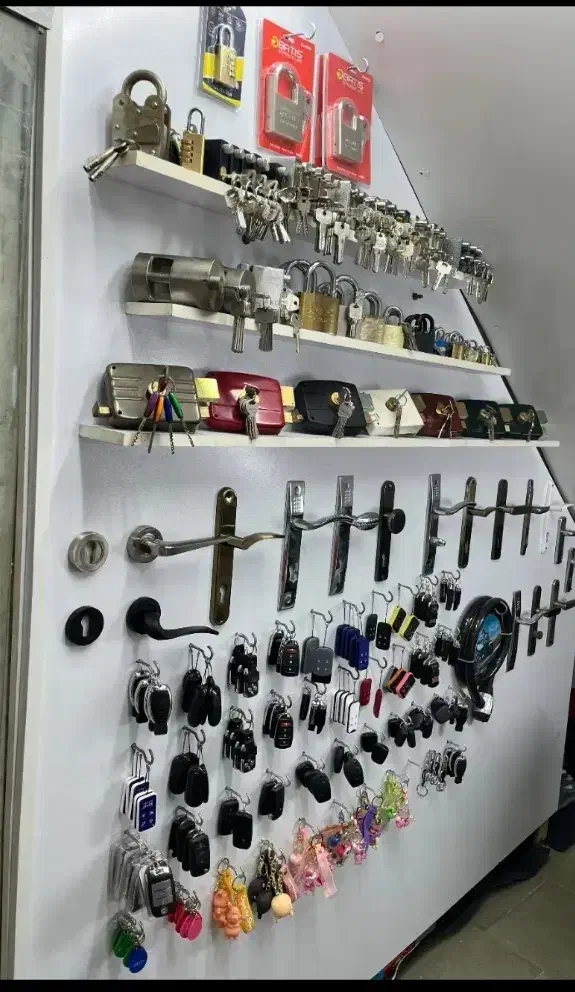 کلیدسازی شبانه روزی چراغی|خدمات پیشه و مهارت|سنندج, |دیوار