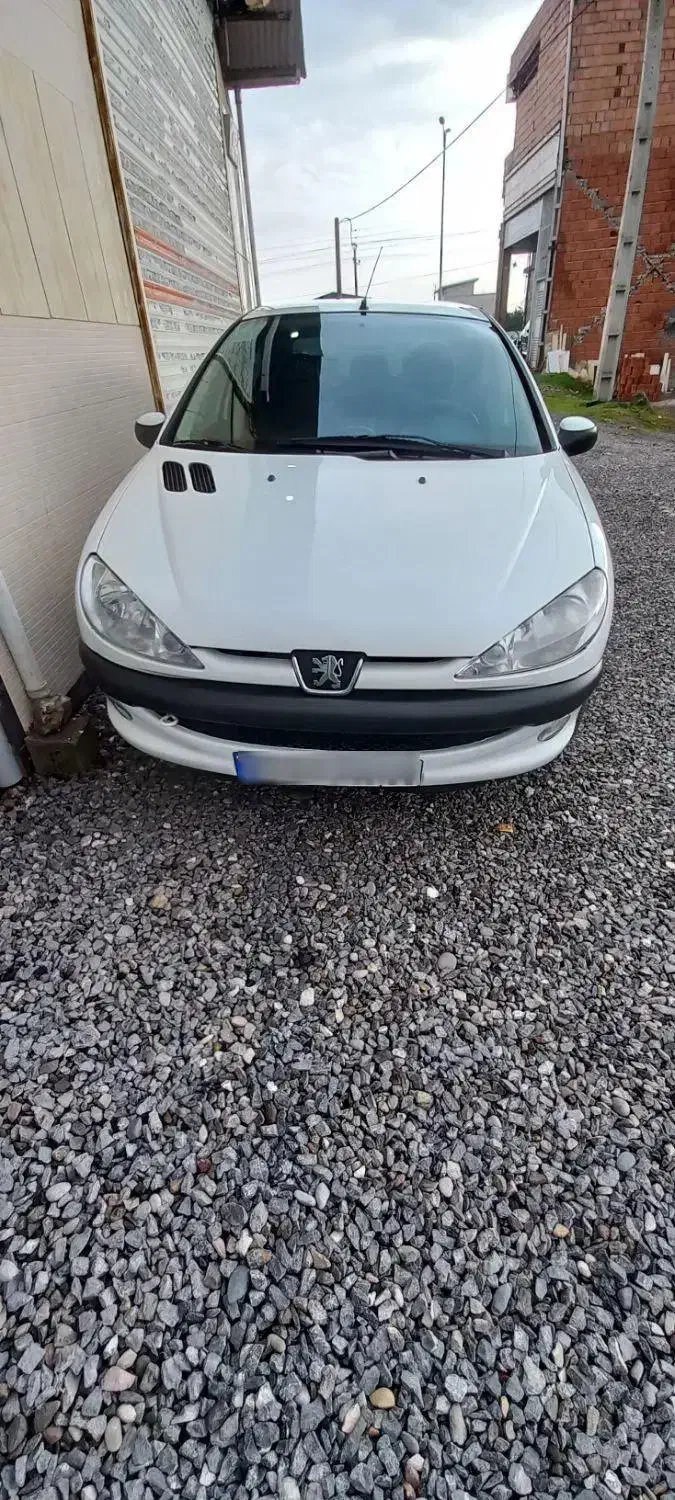 206صندوقدارv8مدل۹۹سیمی|خودرو سواری و وانت|بابل, |دیوار