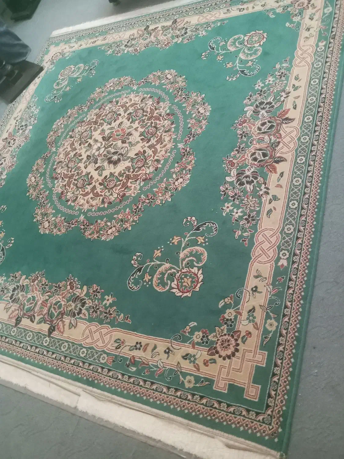 یک جفت فرش ماشینی ۲در ۲ کارکرده|فرش|اصفهان, ملاصدرا|دیوار