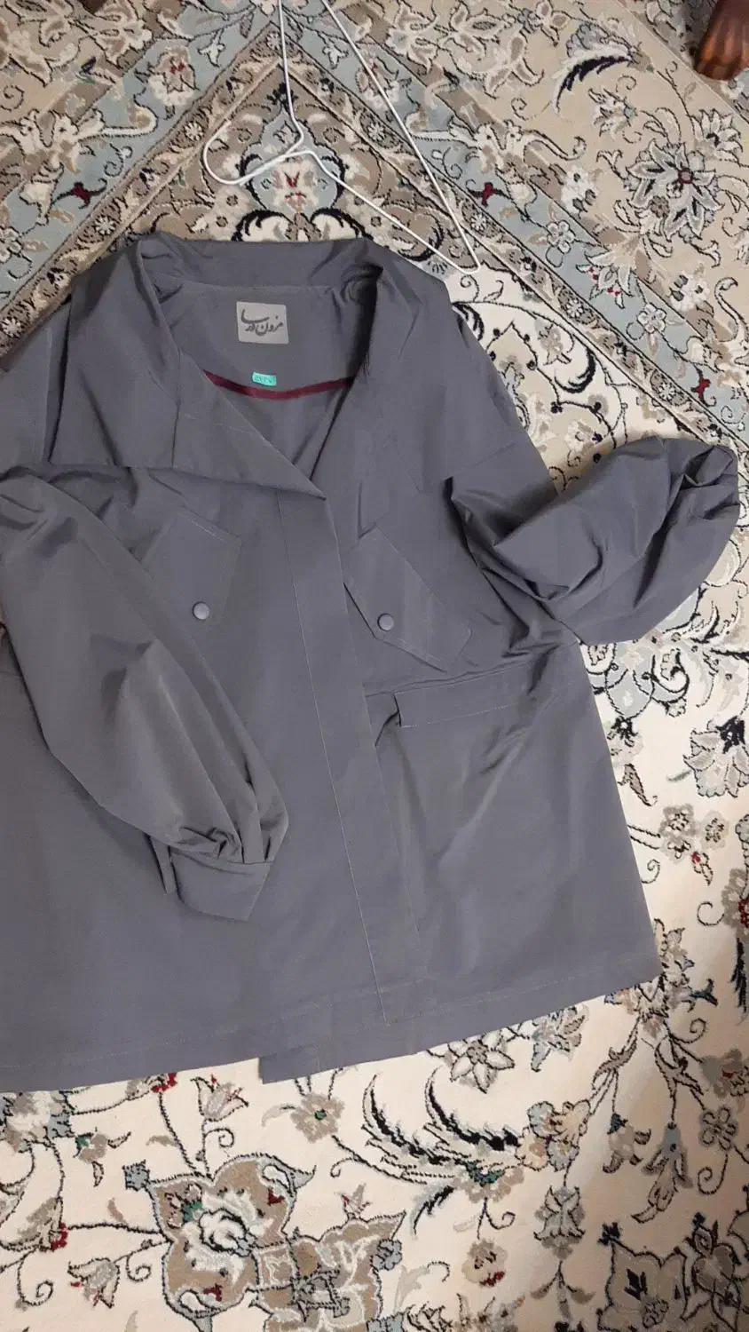 یک عدد بارونی|لباس|کرج, چهارصد دستگاه|دیوار