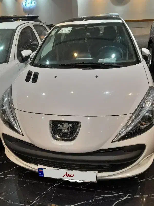 پژو۲۰۷پانا دنده ای فول|خودرو سواری و وانت|نجف‌آباد, امام خمینی|دیوار