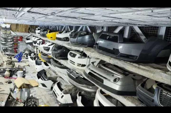 سپر ۲۰۶  و  ۲۰۷|قطعات یدکی و لوازم جانبی|کرمان, |دیوار