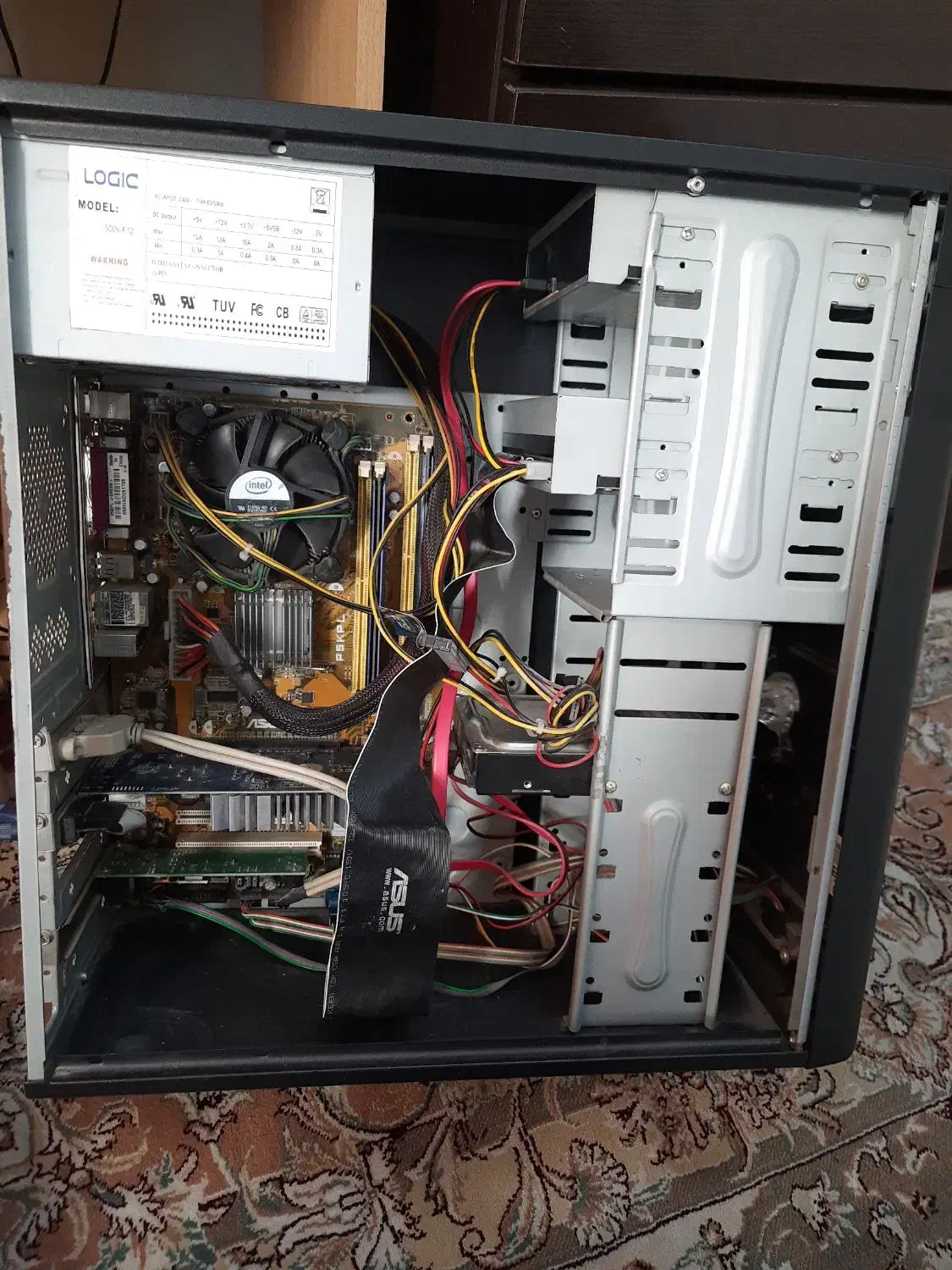 کامپیوتر خانگی|رایانه رومیزی|صفادشت, |دیوار