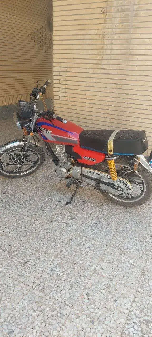 فروش لیفان ۲۰۰ خانگی و تمیز|موتورسیکلت|خمینیشهر, |دیوار