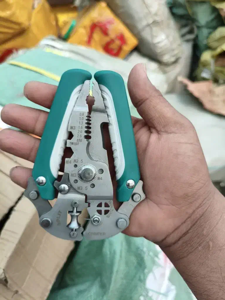 انبردست همه کاره|ابزارآلات|شیراز, زند|دیوار