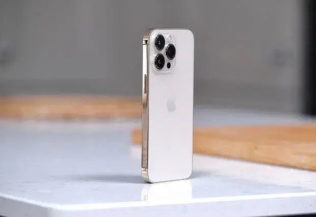 iphone 13pro lla 256g|موبایل|اصفهان, براآن شمالی|دیوار