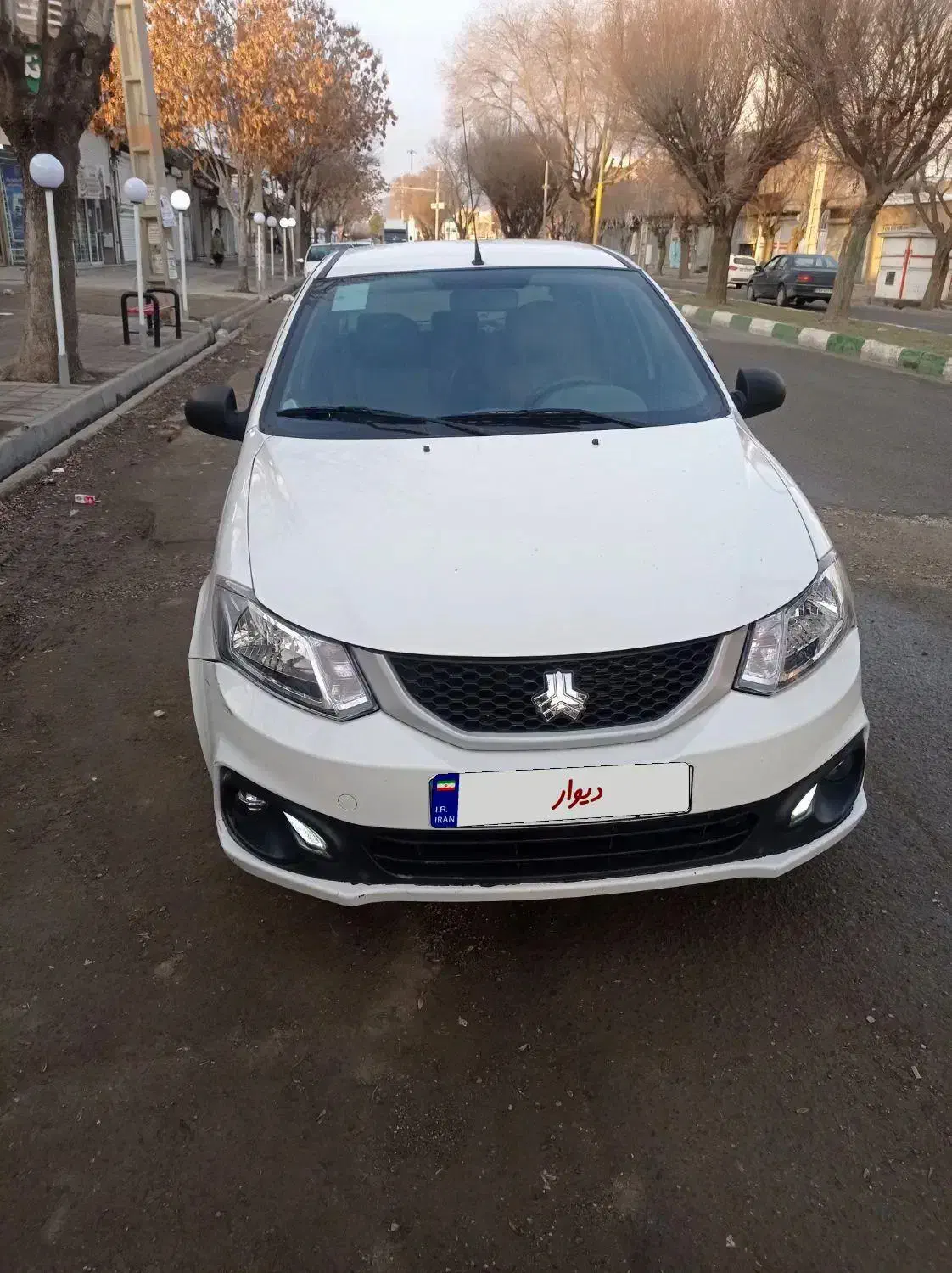 ساینا sمدل 1401در حد|خودرو سواری و وانت|نقده, |دیوار