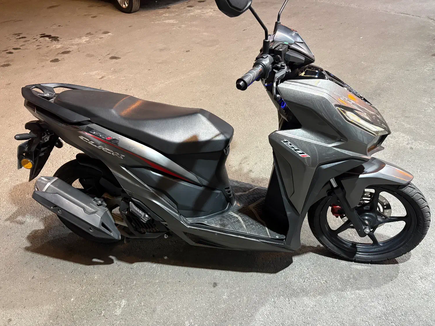 هوندا کلیک ۱۵۰ کم کارکرده|موتورسیکلت|رشت, حمیدیان|دیوار