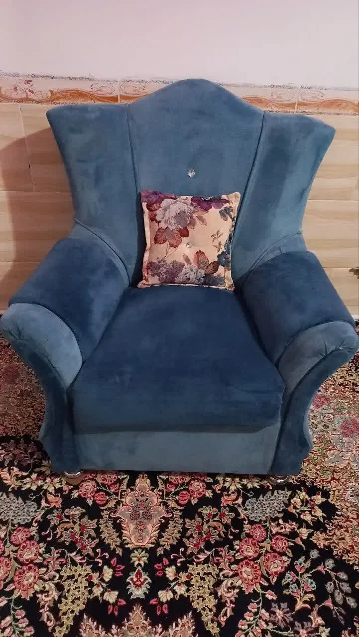 مبل زیبا و سالم|مبلمان خانگی و میز عسلی|زرند, |دیوار