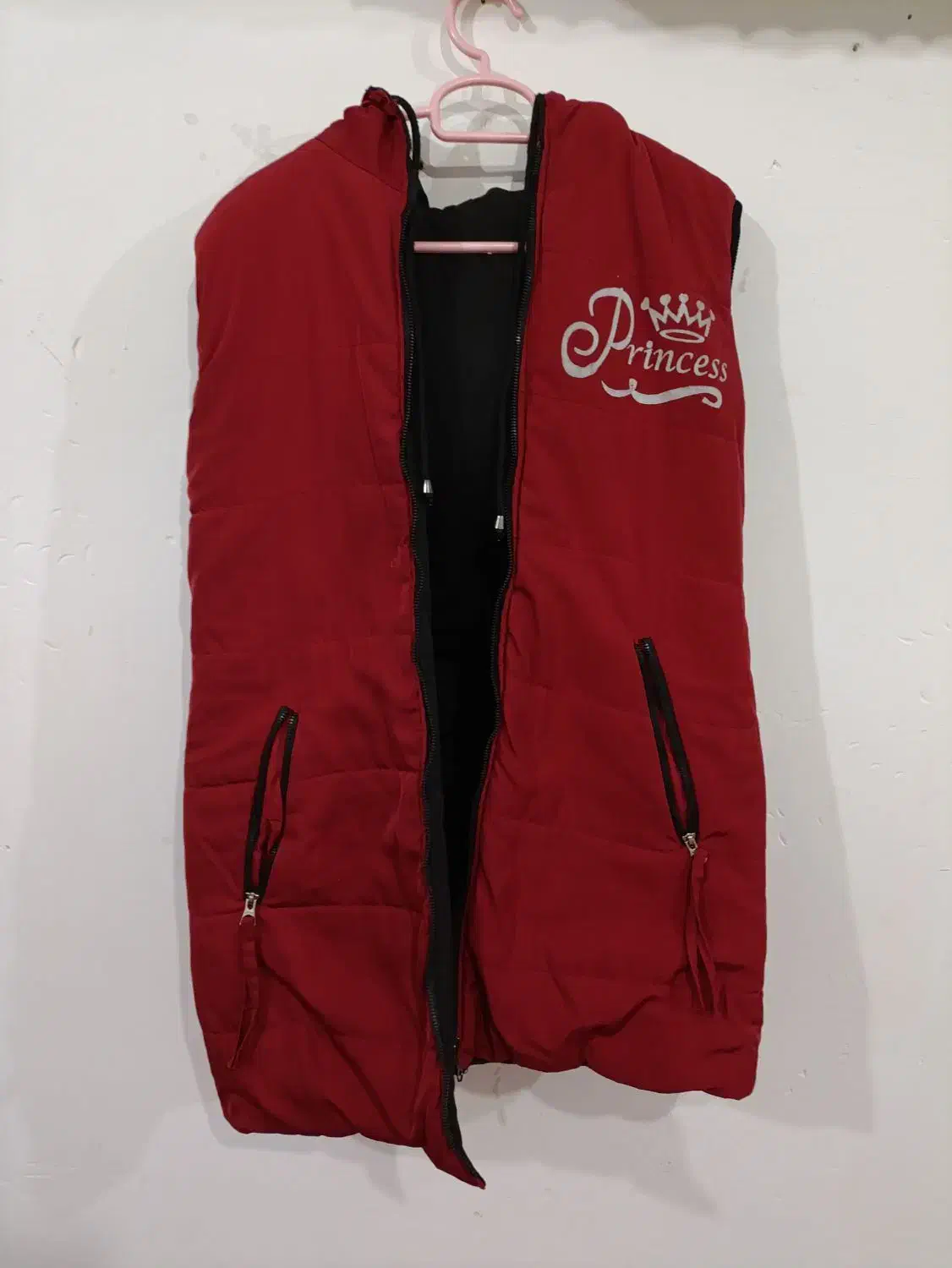 پافر|لباس|اهر, |دیوار