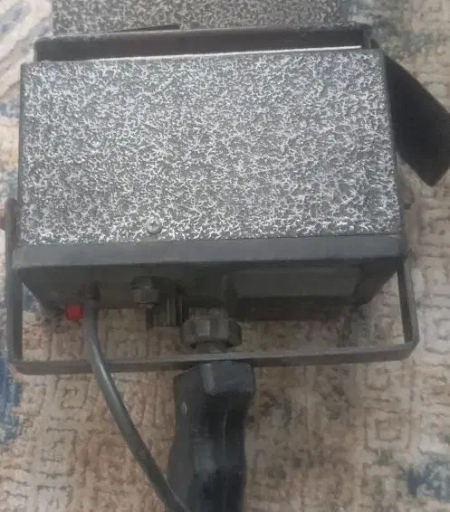 دستگاه نور گردان مراسم و نور افکن فیلم برداری|دوربین عکاسی و فیلمبرداری|زاهدان, |دیوار