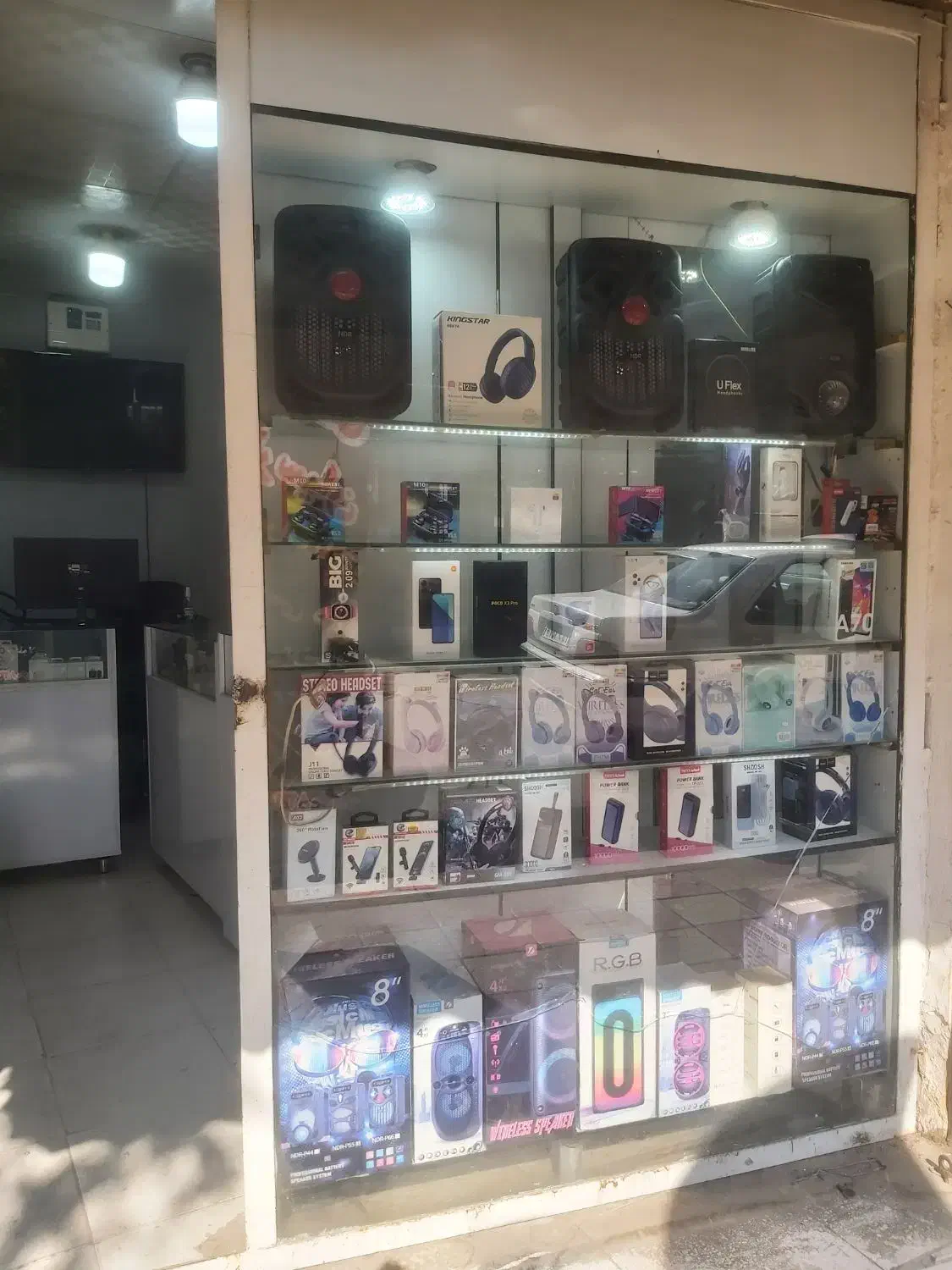 مغازه گوشی و جانبی|لوازم جانبی موبایل و تبلت|کوهدشت, |دیوار