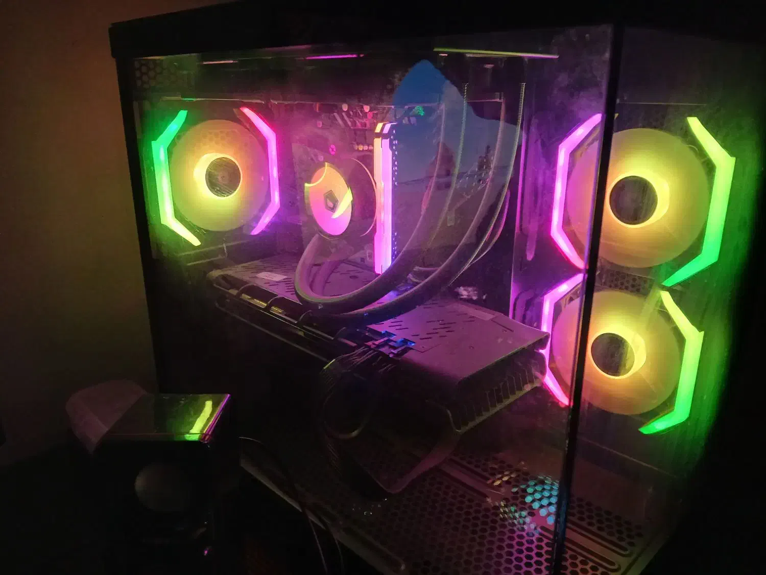 سیستم گیمینگ|رایانه رومیزی|بروجرد, |دیوار