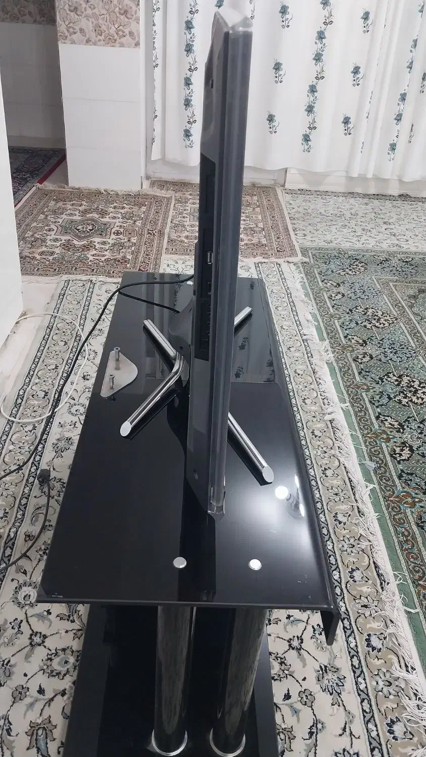 فروش تلوزیون ۴۲اینچ هوشمند ال ای دی اسنوا|تلویزیون و پروژکتور|لنجان, |دیوار