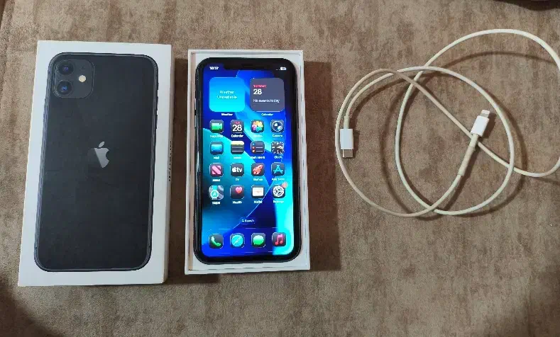 iphone 11 normal 128 / آیفون ۱۱ نرمال ۱۲۸|موبایل|خرمآباد, |دیوار