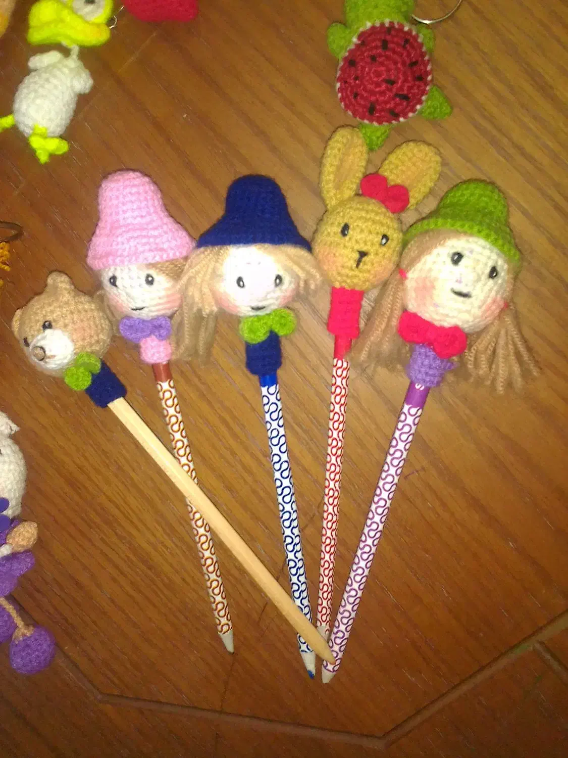 فروش انواع جاسویجی،سرمدادی بافتنی|صنایع دستی و سایر لوازم تزئینی|آزادشهر, |دیوار