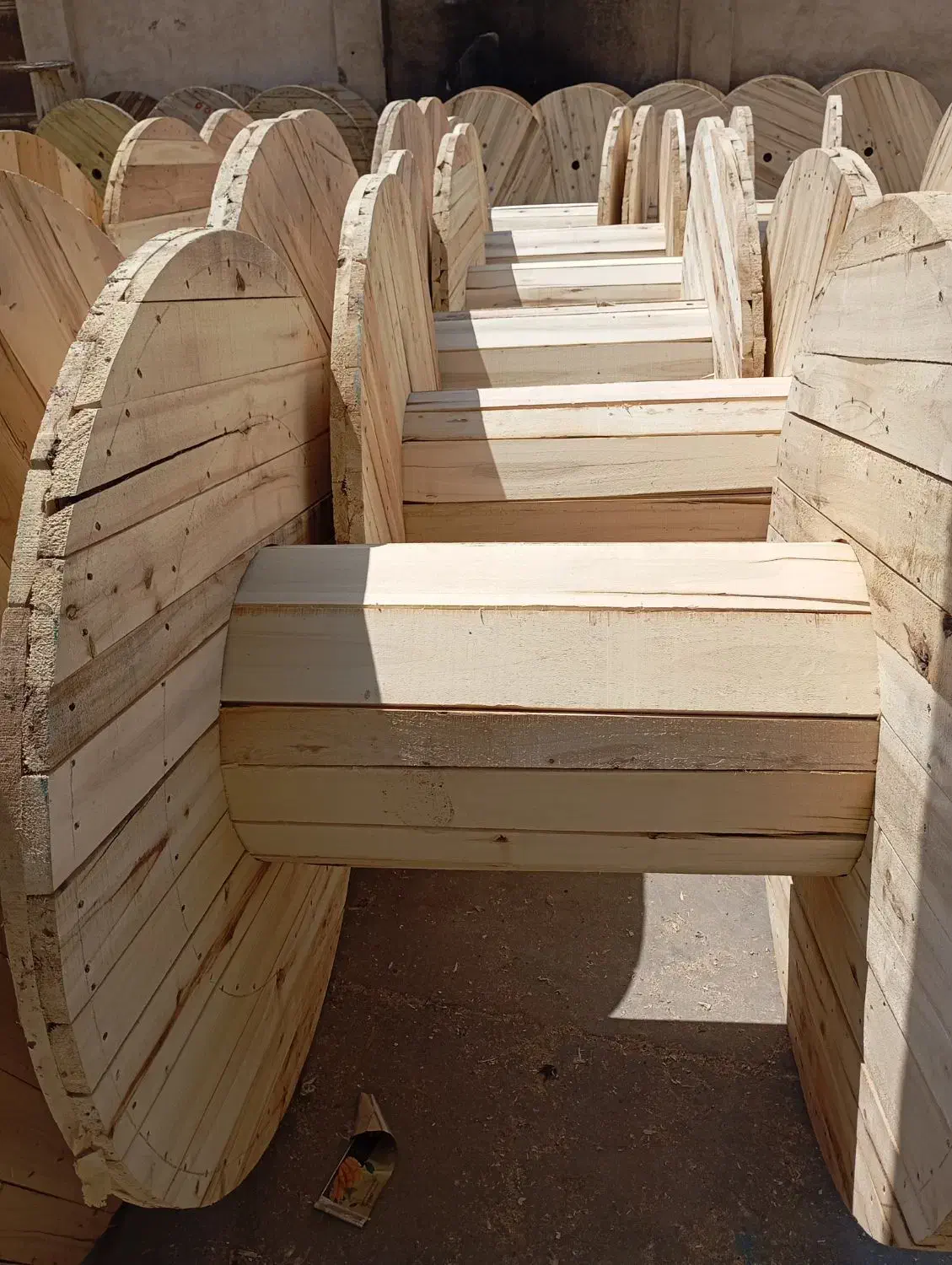 تولید کننده قرقره های چوبی|عمده‌فروشی|پاکدشت, پاکدشت (مامازند)|دیوار