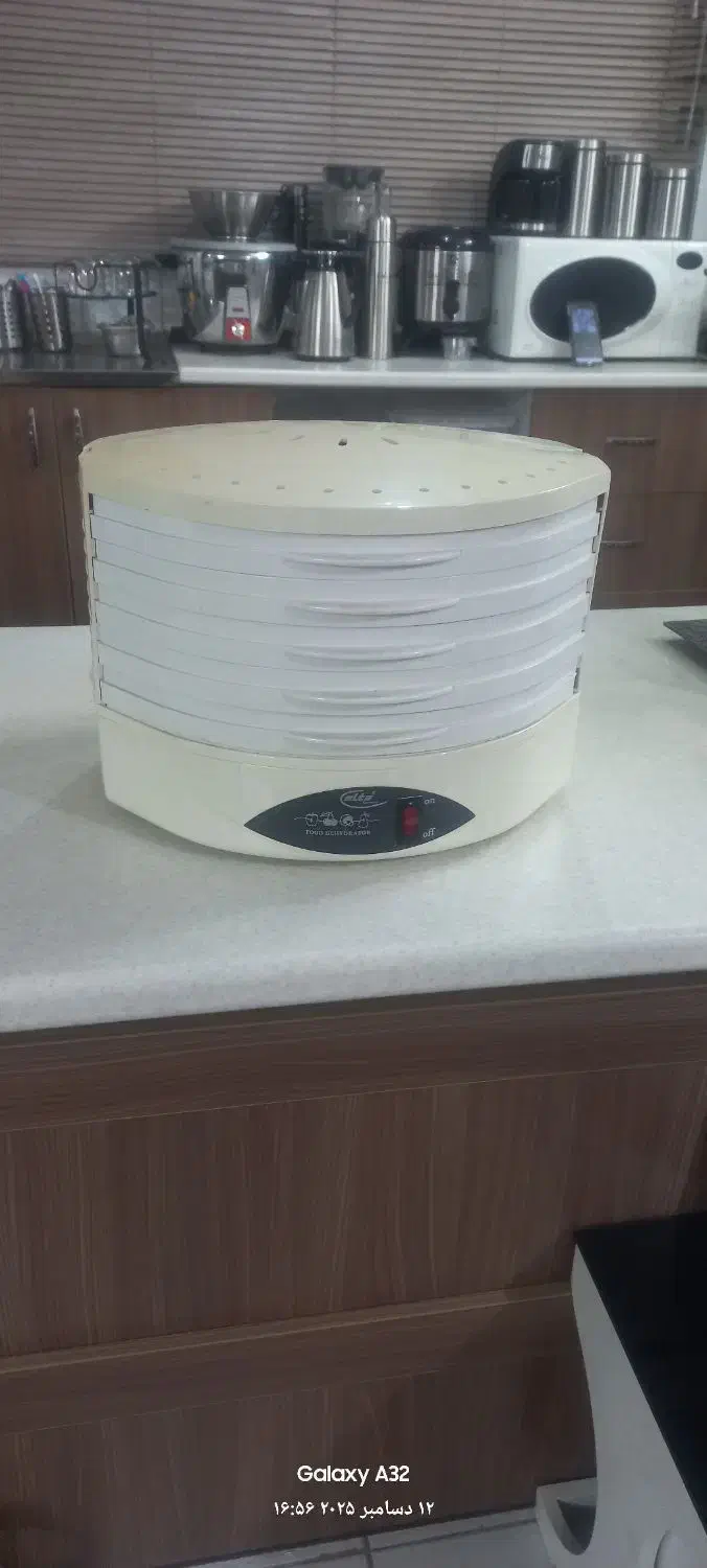 دستگاه خشک کن میوه و سبزیجات خانگی|سایر لوازم برقی|اصفهان, گلزار|دیوار