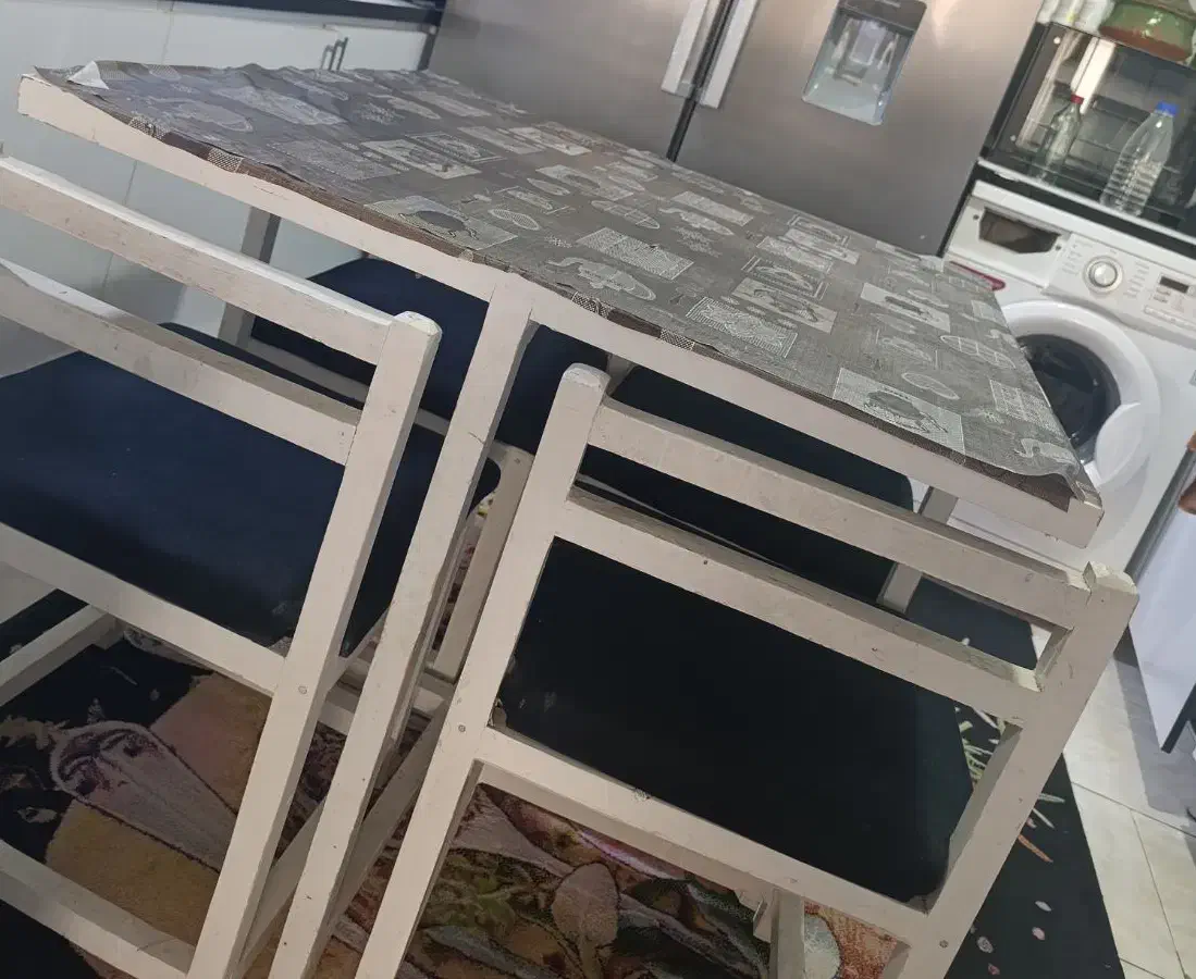 به دلیل جابه جایی فروخته میشود|میز و صندلی غذاخوری|قدس, شهرقدس|دیوار