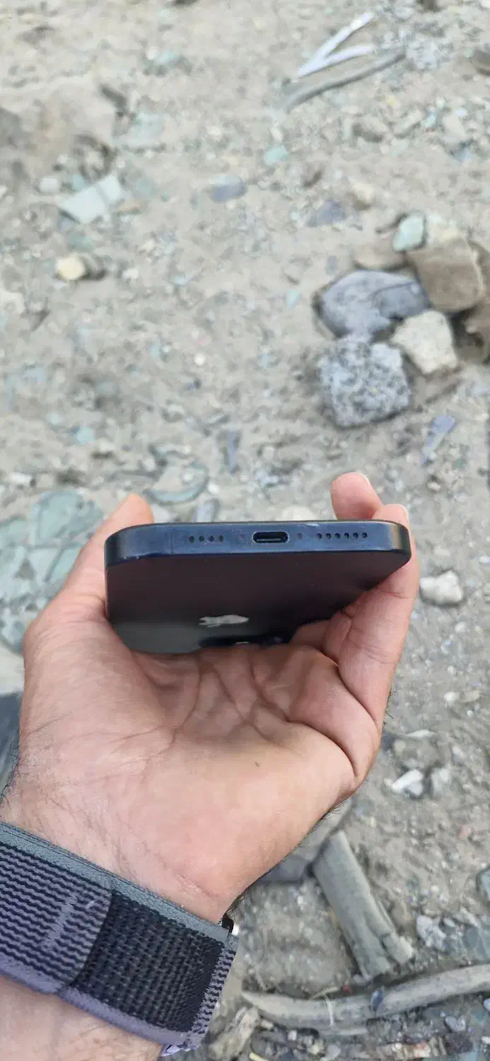 ایفن 16pro max|موبایل|زاهدان, |دیوار