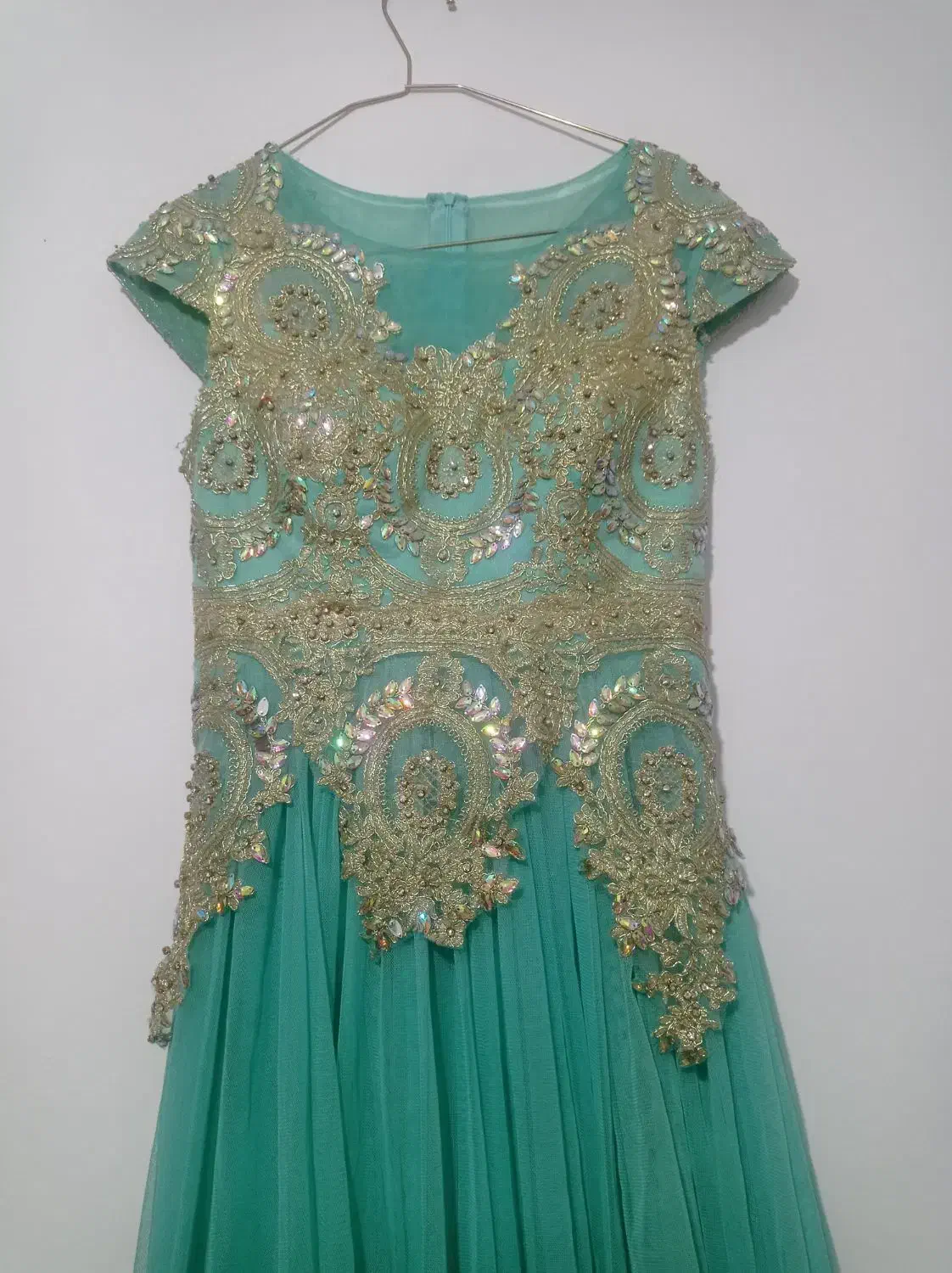 لباس مجلسی|لباس|رباطکریم, نصیرشهر|دیوار