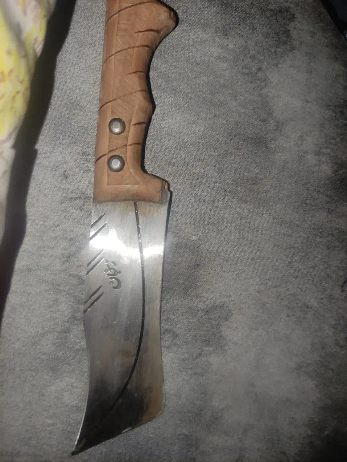 چاقو زنجان|کوهنوردی و کمپینگ|تربت جام, نظامی|دیوار