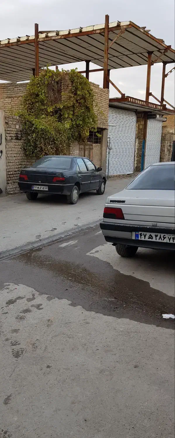 خونه کلنگی با ۲۳۰ متر زمین مسکونی درتوس ۹۱|فروش زمین و ملک کلنگی|مشهد, شهید بصیر|دیوار