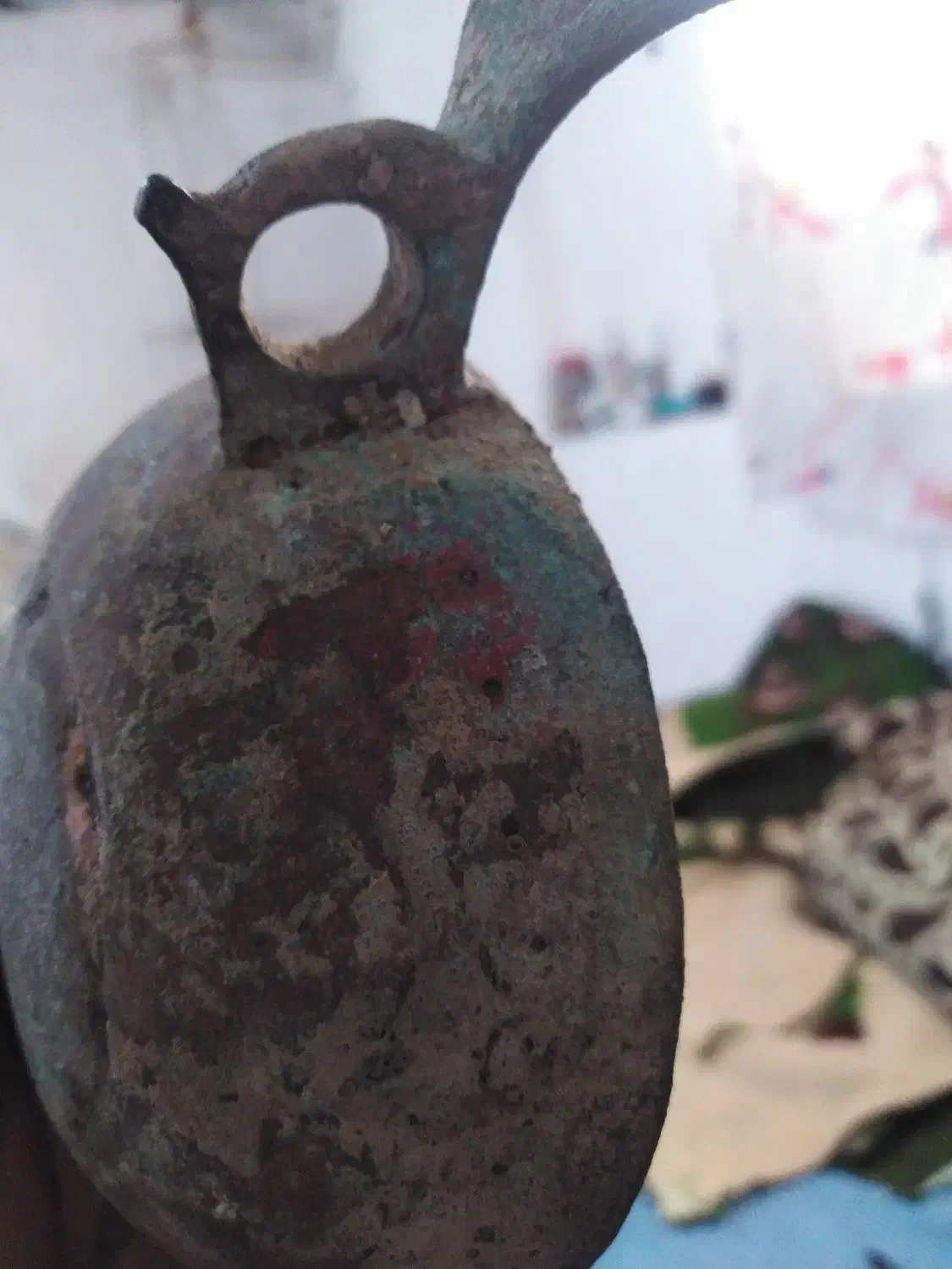 کاسه یا شمع سوز|کلکسیون اشیاء عتیقه|مرودشت, فرهنگ|دیوار