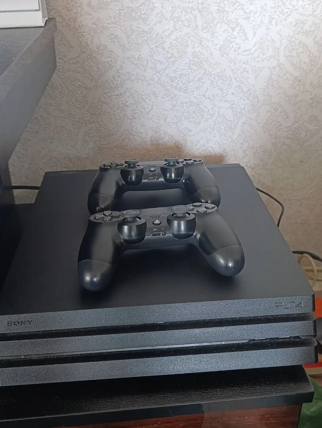 ps4 pro با بازی تخفیف میدم|کنسول، بازی ویدئویی و آنلاین|بابل, |دیوار
