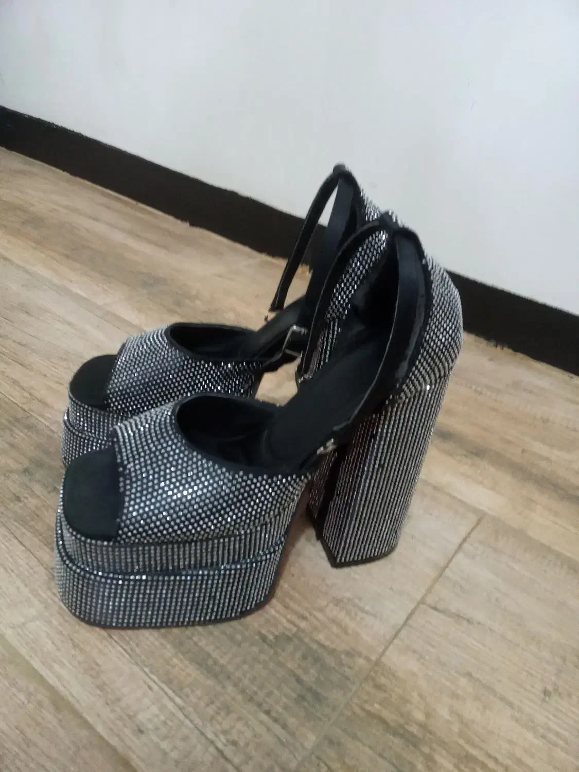 کفش مجلسی زنانه صفر|کیف، کفش، کمربند|پارس‌آباد, |دیوار