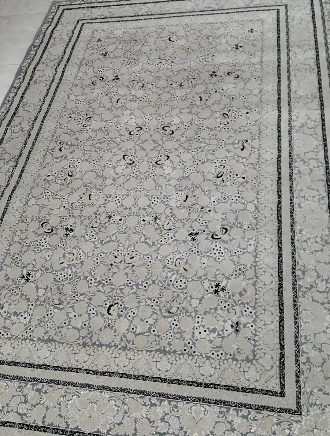 فرش ۶ متری نخ ابریشم|فرش|خرمآباد, |دیوار