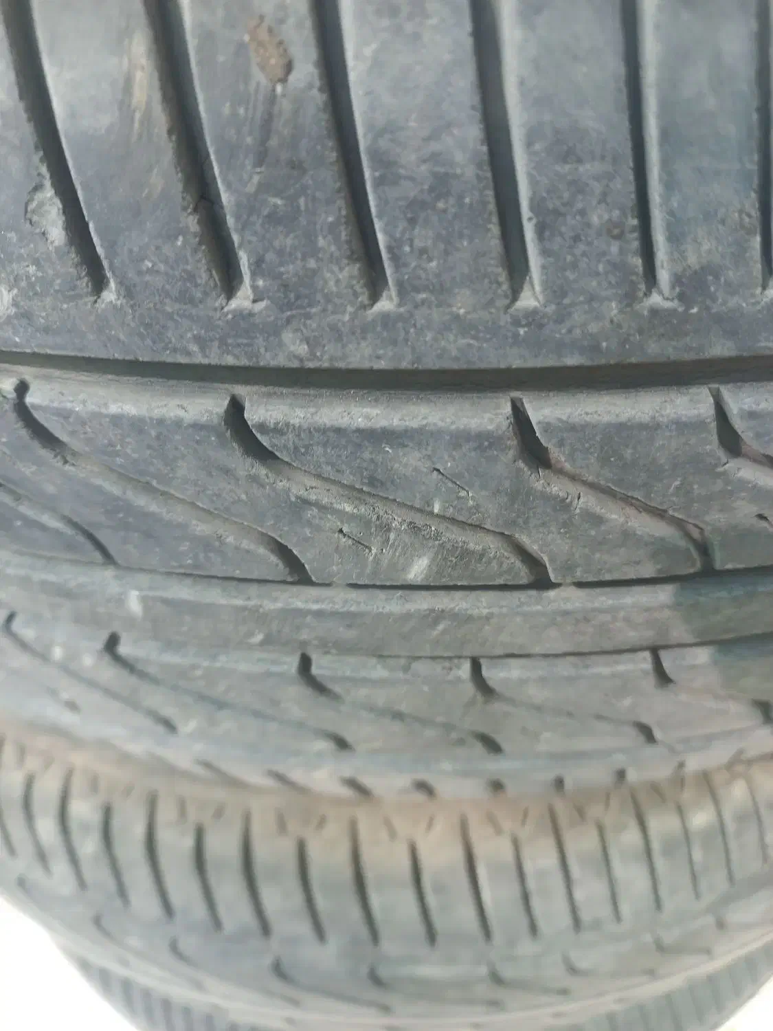 لاستیک 205/60/15 مناسب رینگ ۱۵|قطعات یدکی و لوازم جانبی|خمینی‌شهر, |دیوار