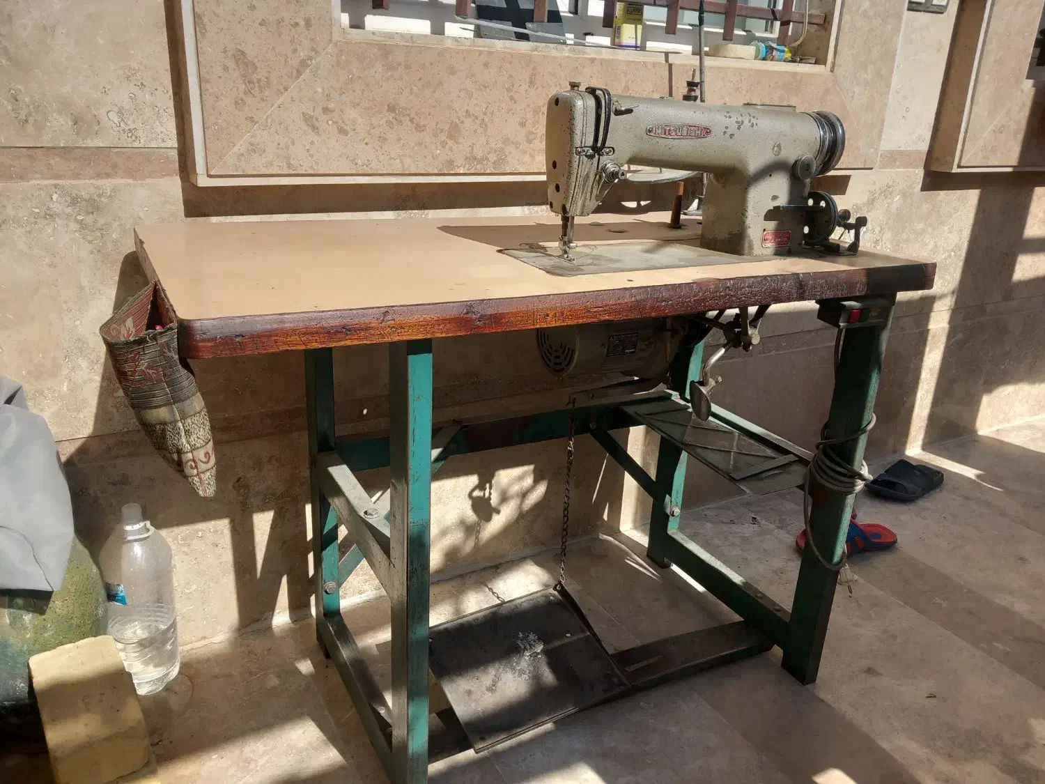 چرخ خیاطی صنعتی|لوازم خیاطی و بافتنی|گلپایگان, |دیوار