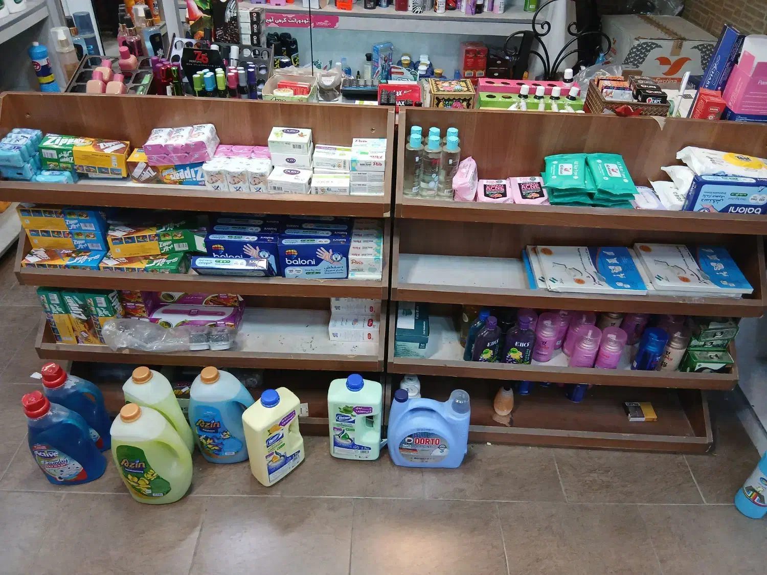 تعداد ۵ عدد قفسه ، به همراه نور داخلی|فروشگاه و مغازه|لاهیجان, قیام|دیوار