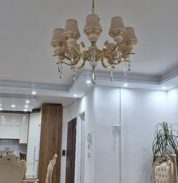 لوستر در حد نو|لوستر و چراغ آویز|ورامین, ورامین|دیوار