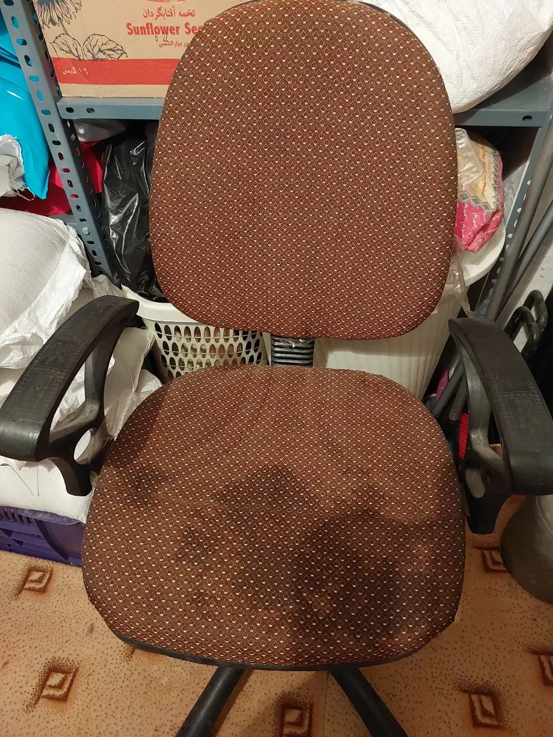 صندلی چرخان|مبلمان اداری|رشت, پیرکلاچای|دیوار