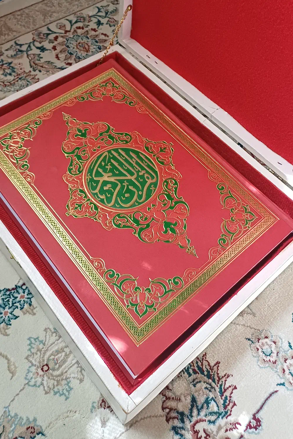 قران نفیس|کتاب و مجله مذهبی|تهران, امیریه|دیوار