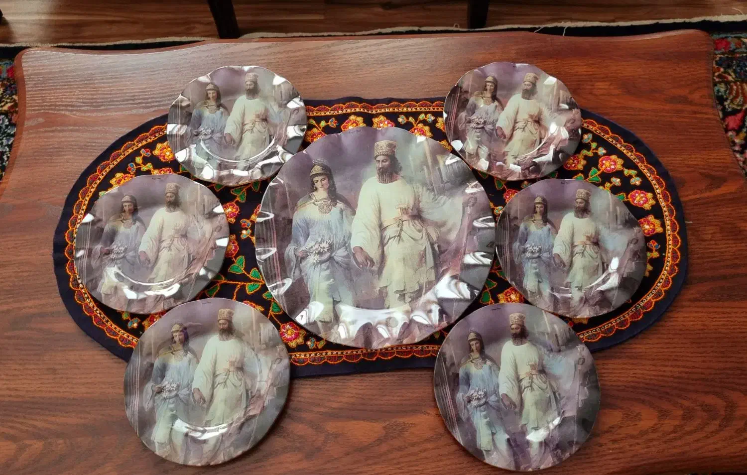 فنجان و نعلبکی|ظروف سرو و پذیرایی|کرمان, |دیوار