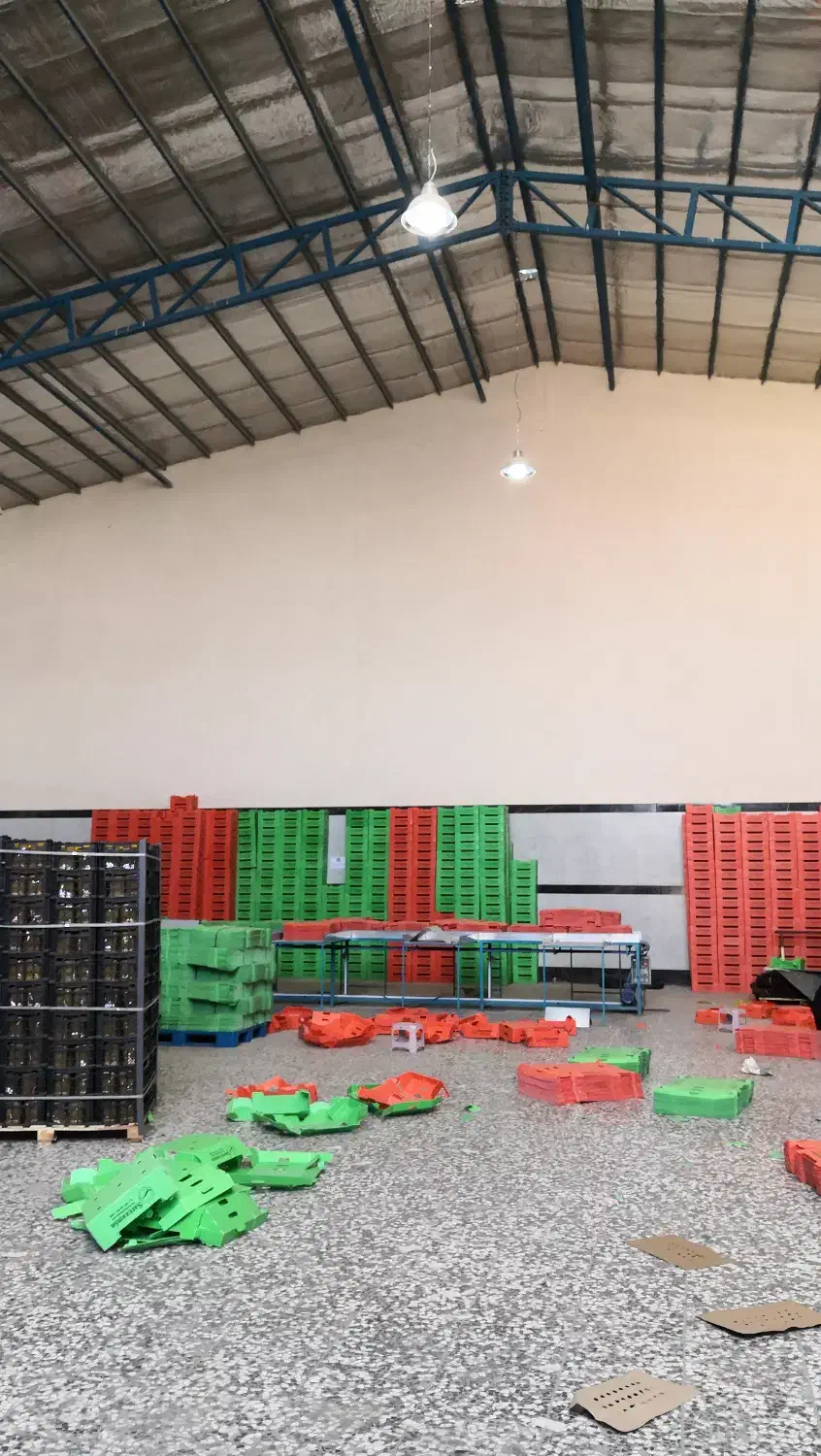 رهن اجاره سوله انبار کالا پخش و توزیع مواد غذایی|اجارهٔ دفتر صنعتی، کشاورزی، تجاری|خمینیشهر, |دیوار