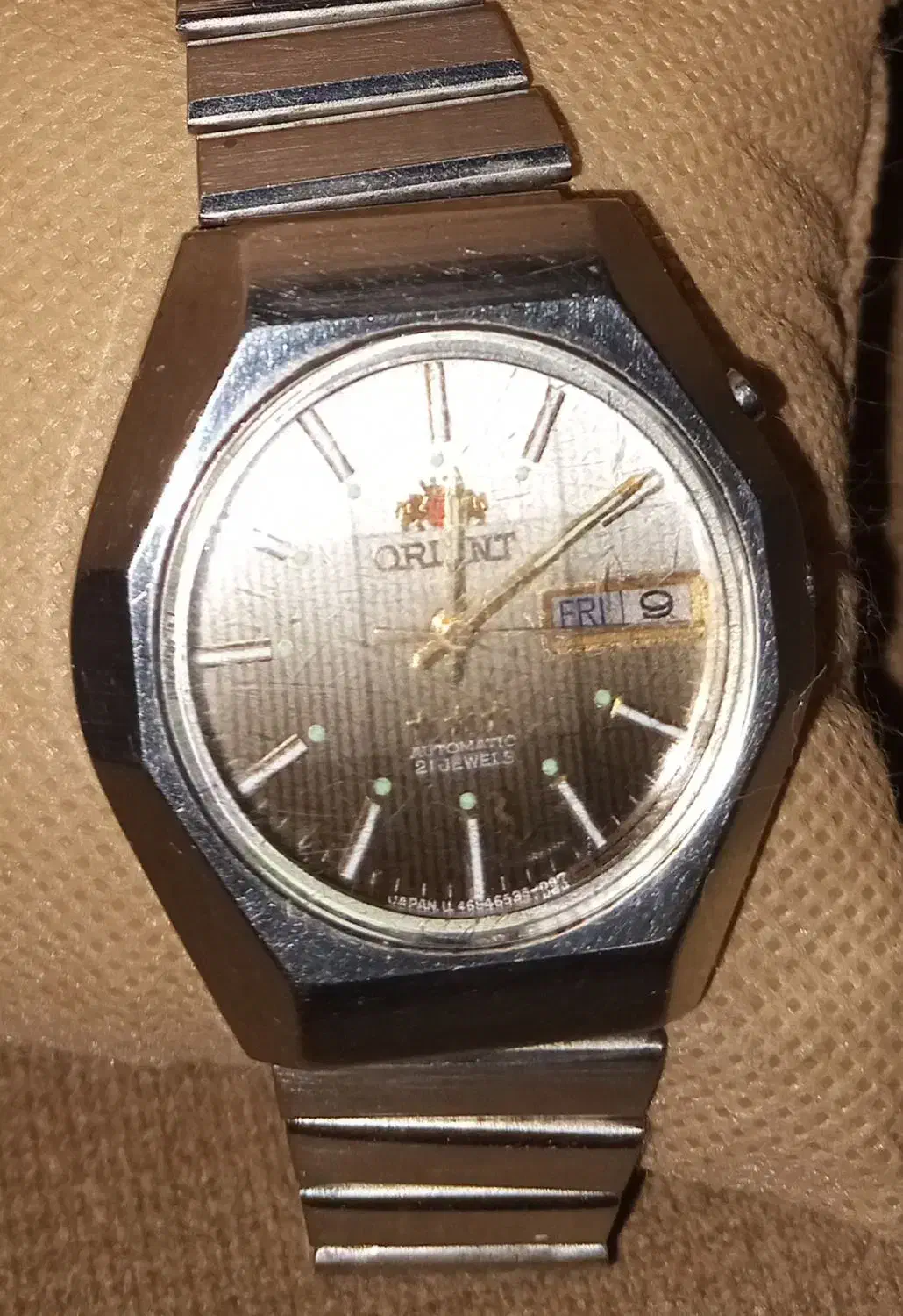 ساعت مچی،|ساعت|نجف‌آباد, شهرک بهاران|دیوار