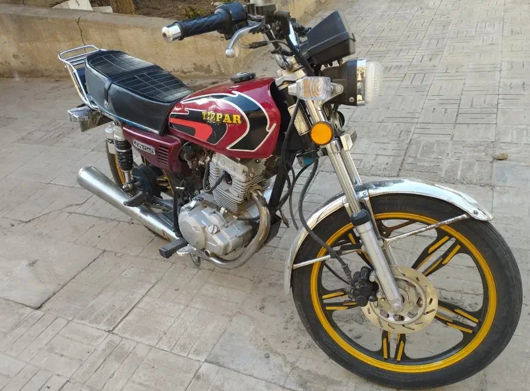 هوندا ۲۰۰|موتورسیکلت|سرخس, |دیوار