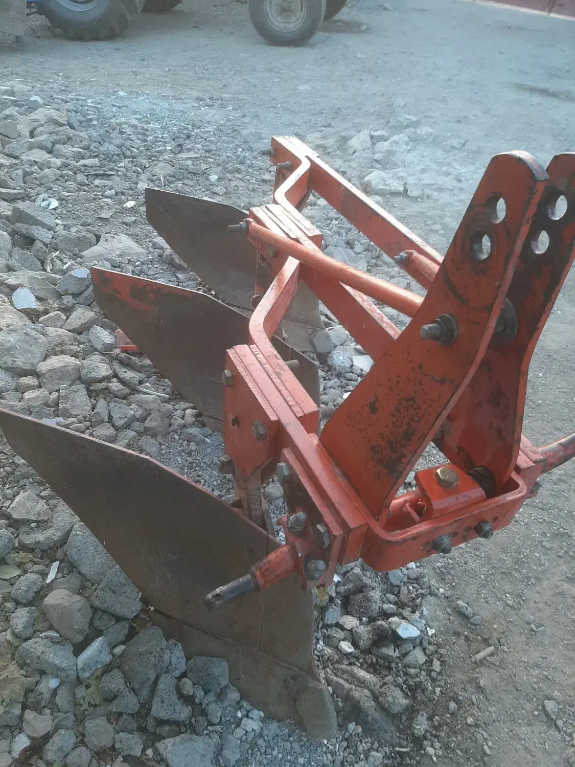 تراکتور۲۸۵|خودرو سنگین|هرسین, |دیوار