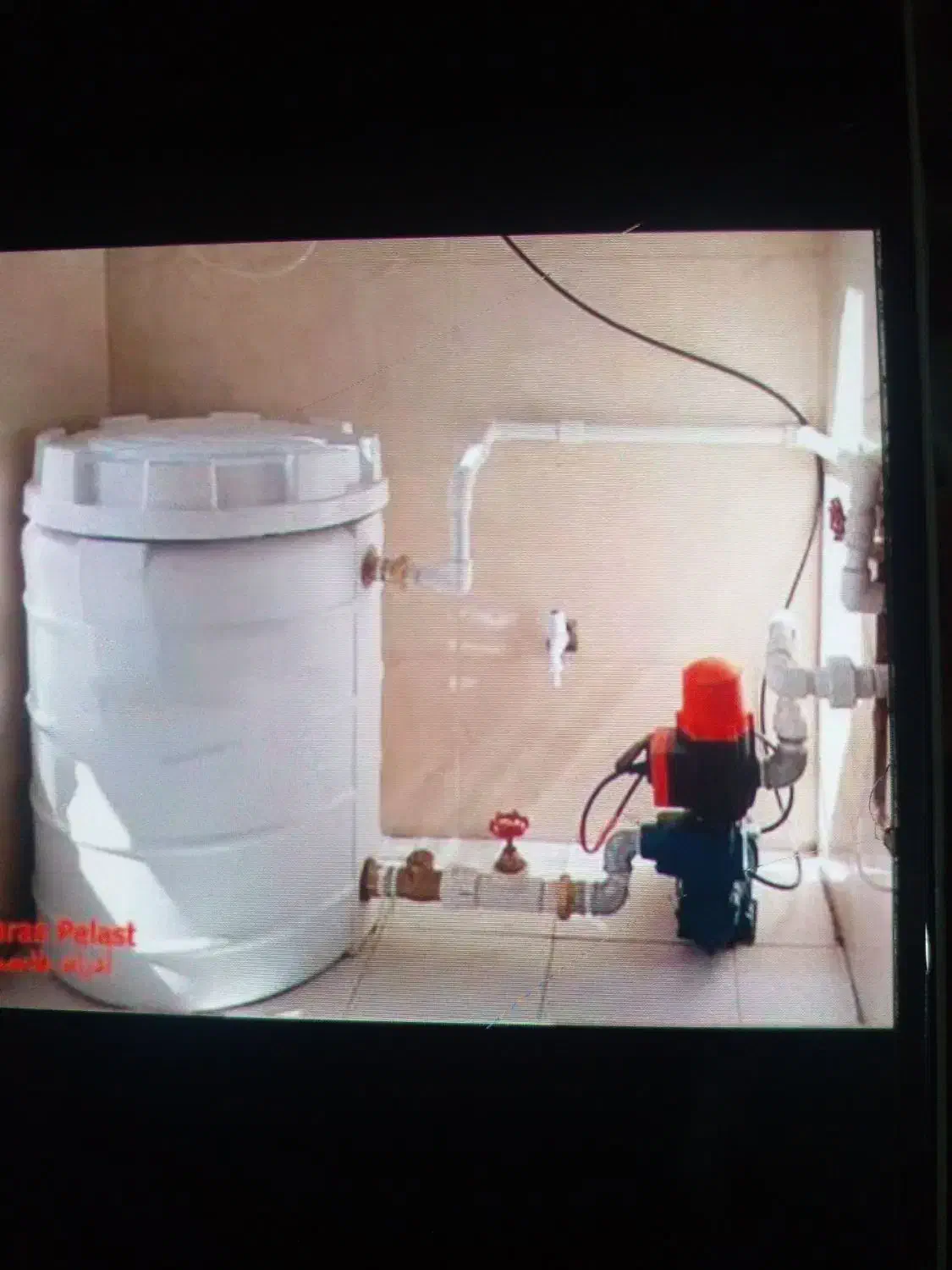 تاسیسات لوله کشی ساختمانی|خدمات پیشه و مهارت|چهارباغ, |دیوار